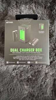 Nabíjecí stanice pro 2 baterie kompatibilní s Xbox® X/S - 6