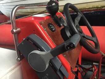 Nafukovací člun NARWAHL s 50 hp Yamaha 4 stroke - 6