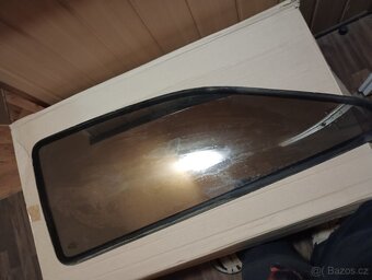 Ford Sierra mk1 boční skla 3d dvě sady - 6