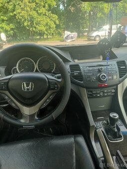 Honda Accord 2009 - 6