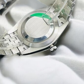 Rolex Datejust Black Dial 41mm - 6