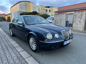 Jaguar S-type 2.7d 152kW Executive•Najeto 252tis/km•1.majite - 6