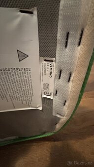 Psací stůl Ikea Pahl 128x58cm a zelená židle Vimund - 6