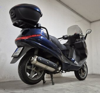 Piaggio X8 400 ie (2006) – Nízký nájezd 26tkm, Top výbava - 6