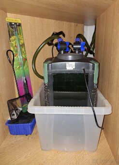 Akvárium rohové 350L - 6