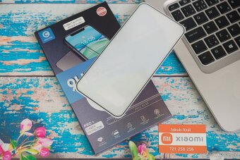 Tvrzené sklo Mocolo 3D,5D,UV pro Xiaomi, Redmi a Poco - 6