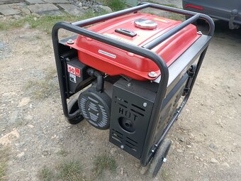 Prodám elektrocentrálu HECHT GG3300 3kW - 6