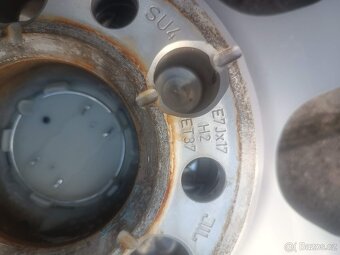 239. Originál Alu kola Audi R17 - 6