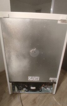 Malá lednice s mrazákem GodDess - 6