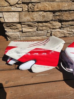 Brankarska lapacka a vyrazecka Bauer Hyperlite - 6