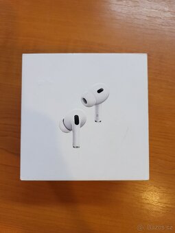 Sluchátka airpods - 6