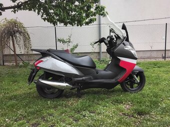 Aprilia atlantic - 6