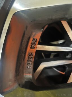 4x disk 17 s zimní gumou pirelli na Range Rover Evoque - 6