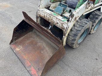 Kolový smykový nakladač Bobcat 741, nefunkční hydraulika - 6