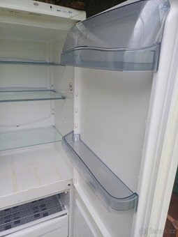 Lednice s mrazákem Snaige - 6