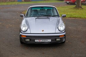 Porsche 911 Carrera 3.2 - 6