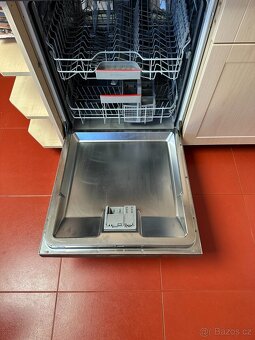 Prodám myčku Bosch - 6