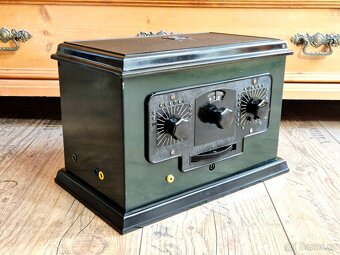 Starožitné rádio Telefunken 32A, (T32A), 1930-1932, Německo - 6