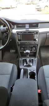 ŠKODA SUPERB 2.0TDI 4X4 DSG 103kw 2012 XENONY PÁDLA NAVI - 6