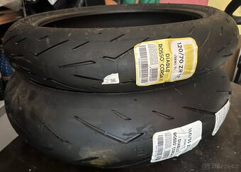 Triumph Speed Triple 1050 - 6