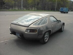 Porsche 928 manuál - 6