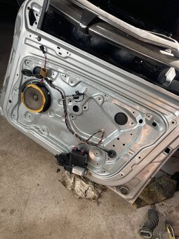 Fabia 1 combi dveře na dily levně - 6