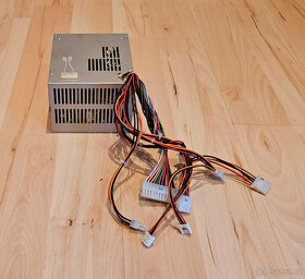 zdroj Compaq p/n: 243890-001 spn: 244166-001 - 6