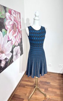 Luxusní šaty Luisa Spagnoli - 6