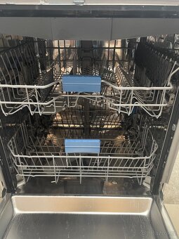 Nepoužitá myčka Beko BDIN36535 - 6