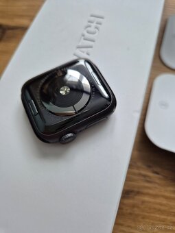 Apple Watch 4 40mm - 6