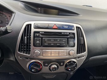 Hyundai I20 1.3i , 62 kW benzín, 2013 - 6