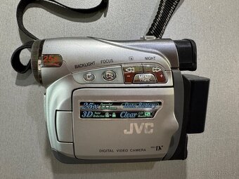 JVC GR-D239E kamera - 6