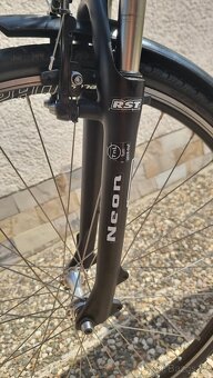 Jízdní kolo Kellys Neos CRX Cross, rám 17" - 6