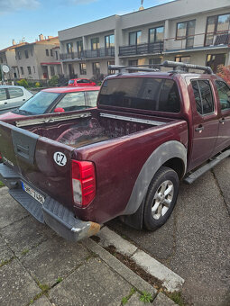 NISSAN NAVARA - 6