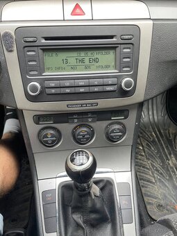 Passat B6 - na opravu / na díly - 6