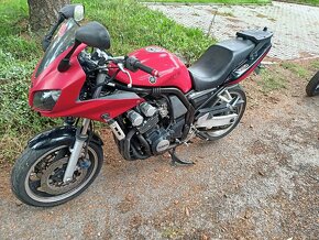 Yamaha fzs 600 Fazer - 6