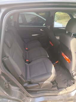 Ford S-max - 6