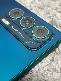 Motorola Edge 20 - 6