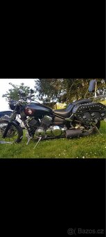 Yamaha Dragstar 650 - 6