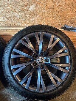 ALU Kola ŠKODA 5x112 R18 A ANTARES Zimní Pneu 235/45/18 - 6