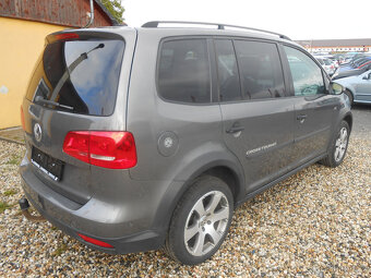 Volkswagen Touran 2.0TDi Cross 103Kw - 6