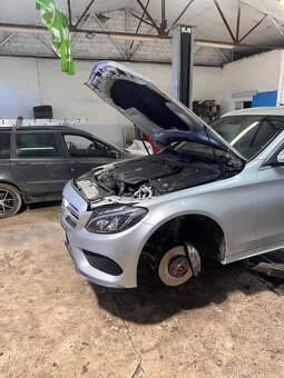 Mercedes w205 250d 2017 - 6