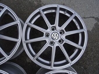 Alu disky šedé na Volkswagen, 17", 5x112, ET 40, šíře 7J - 6