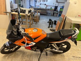 Honda cbr 125 - 6