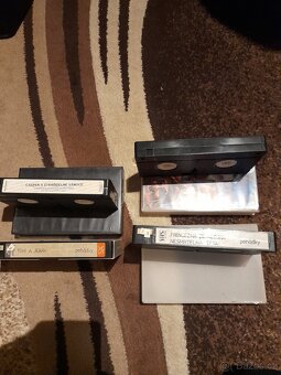 Prodám VHS kazety 8ks - 6
