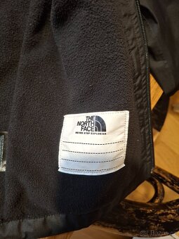 NORTH FACE cerna nepromokava bunda s kapuci - 6