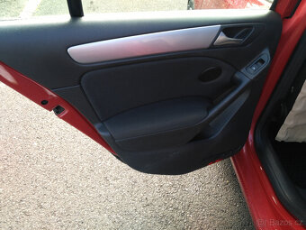 Volkswagen Golf 1,4 TSI /90 kW/ - 6