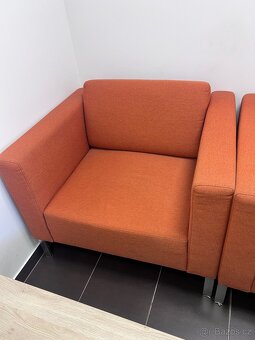 Prodám 4x křesílka v pěkném stavu včetně konferenciho stolku - 6