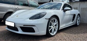 Porsche Cayman 718 - 1.892 km - 6