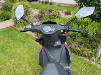 Maxon Matador 125 rodinný skútr. - 6